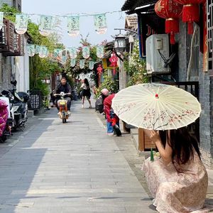 巨乳女教师在线
